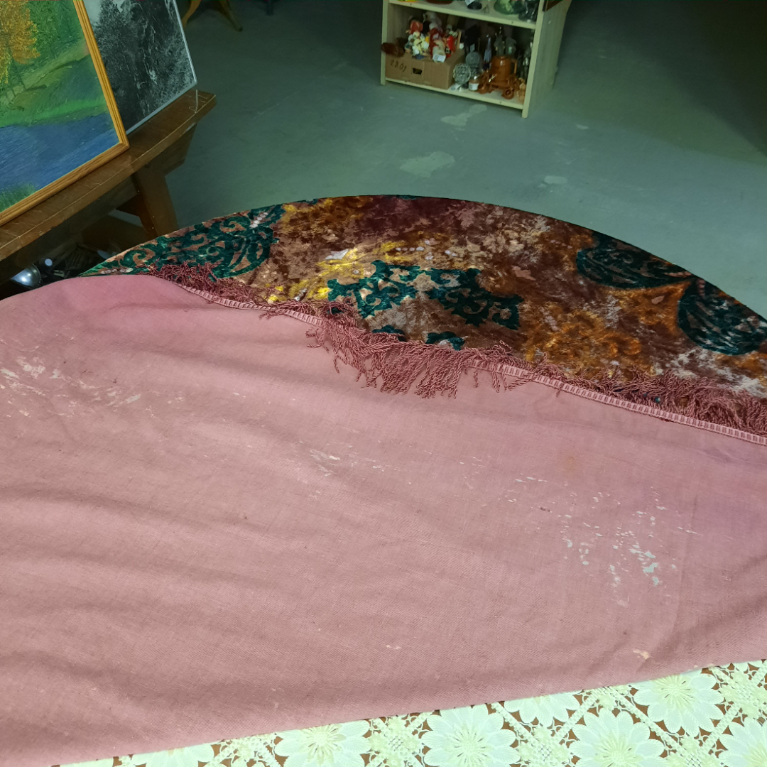 Скатерть бархатная с рисунком и бахромой, 125х195 см.. Картинка 2